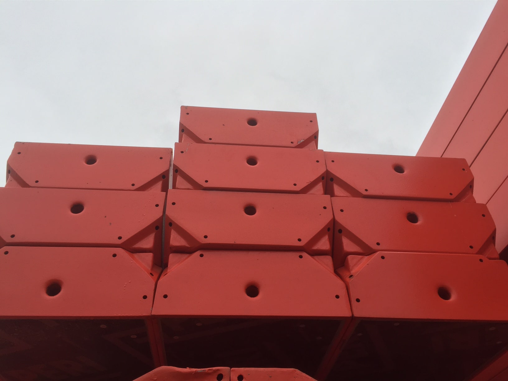 Peri Trio rénové avec un nouveau revêtement de coffrage - Image 8