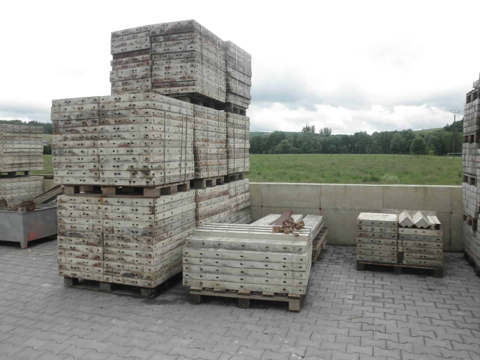 Coffrage de la grille Paschal - Image 6