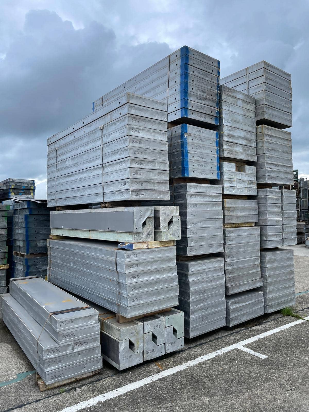 Doka Alu Framax X-Life Schalung