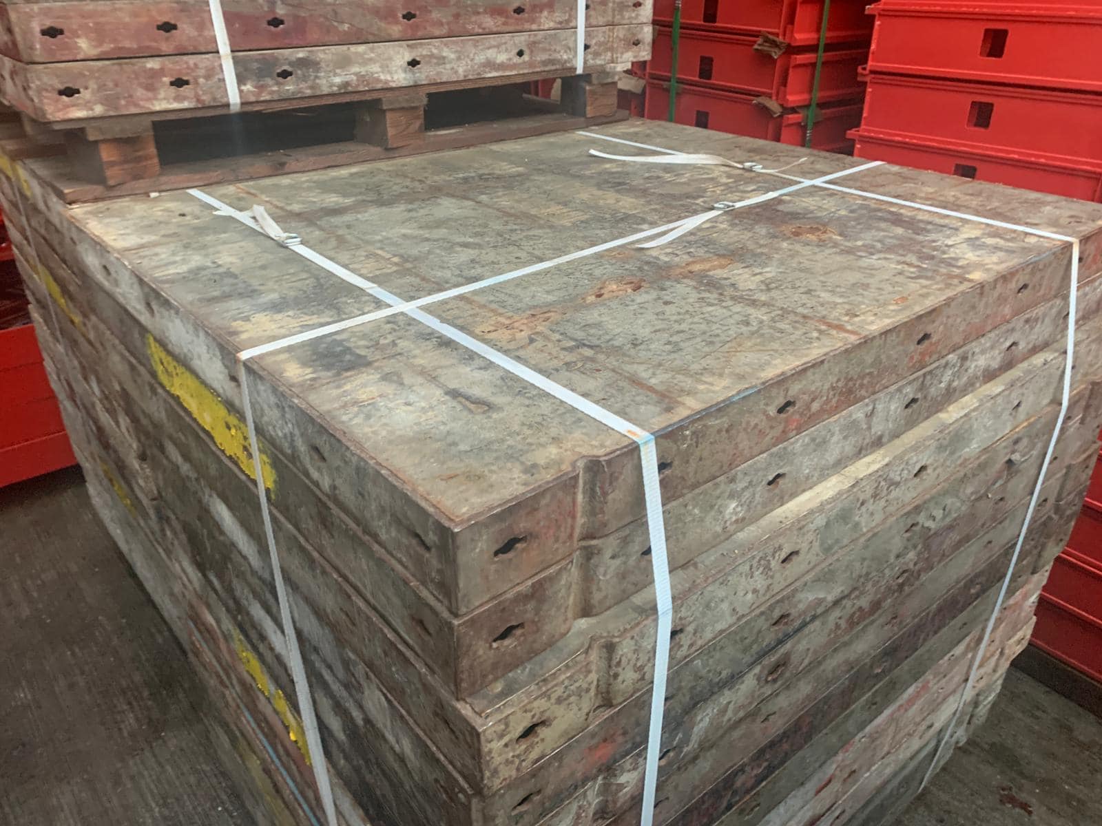 Paschal Raster Schalung