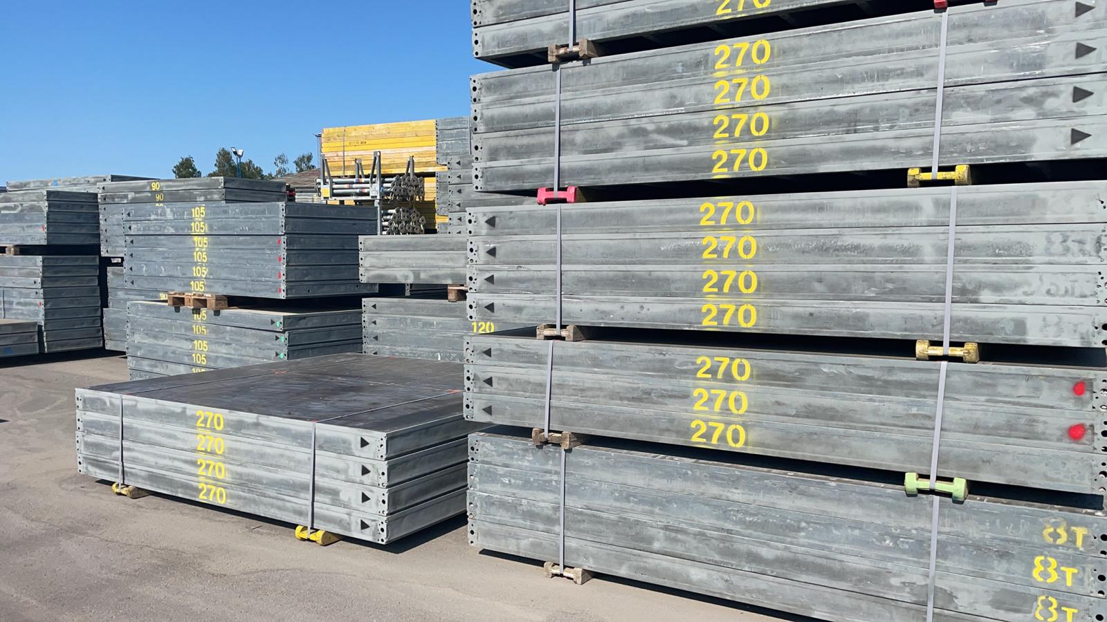 Хюннебек Манто 330 + 270 +120