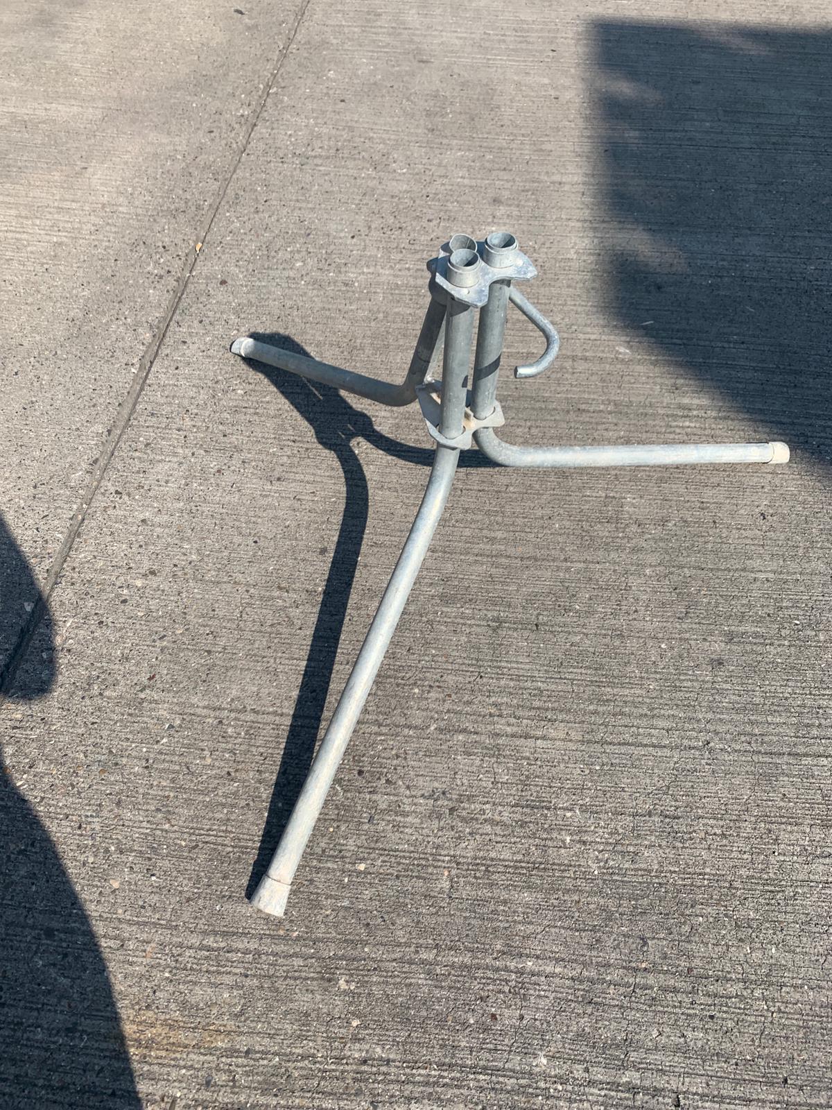 Dreibeine – Bild 3