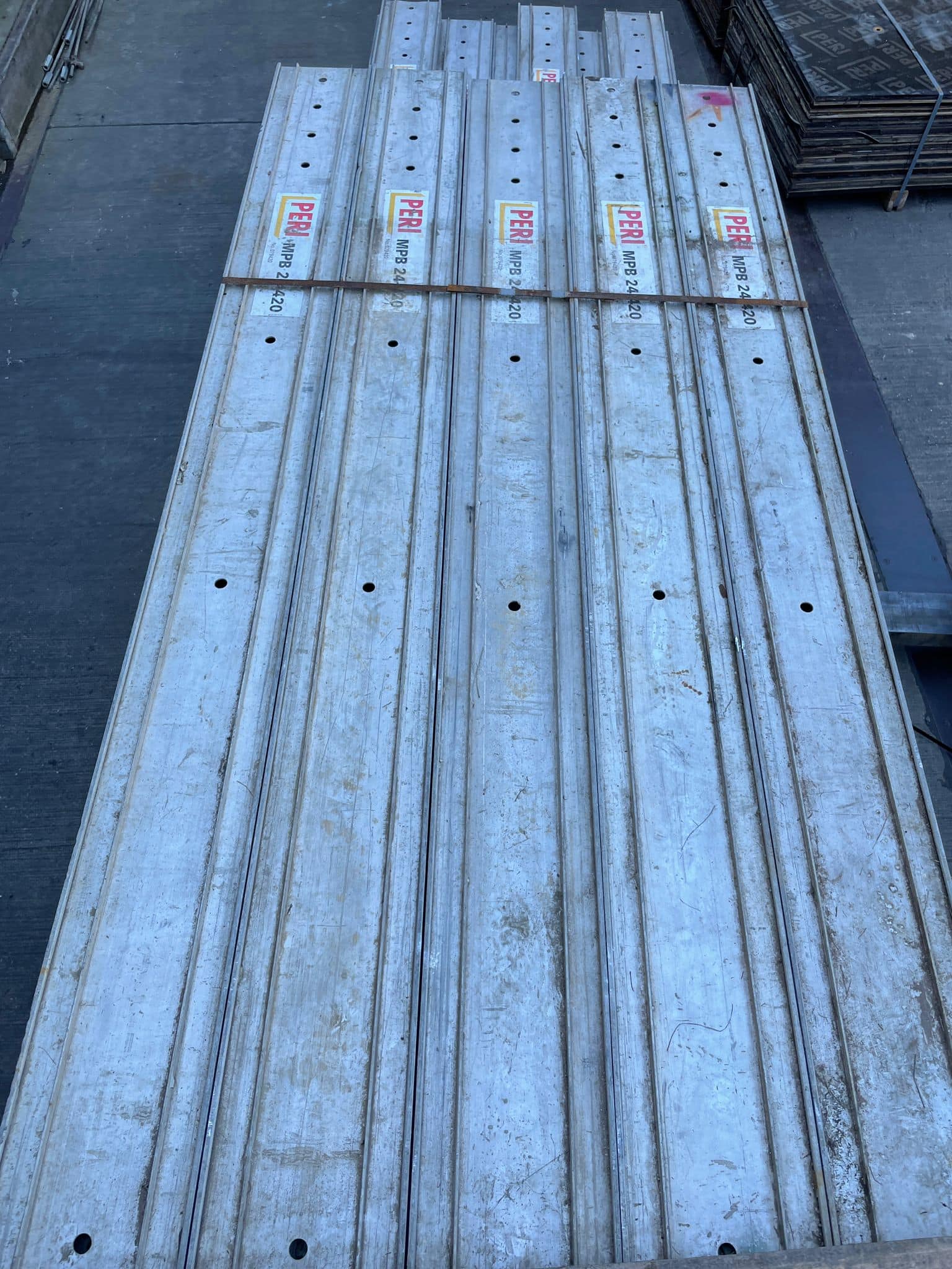 Перильная алюминиевая балка MPB 24 — изображение 2