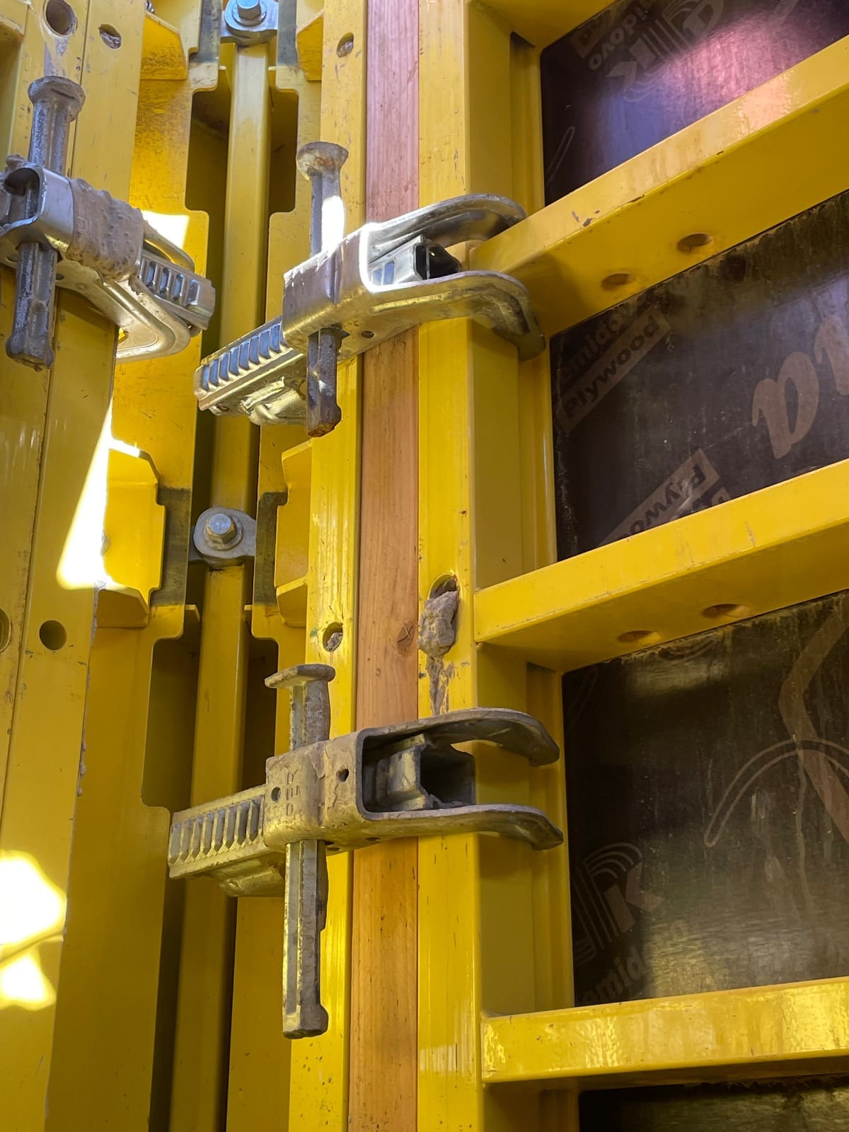 Coffrage compatible Peri Trio de 3 m de haut - Image 10