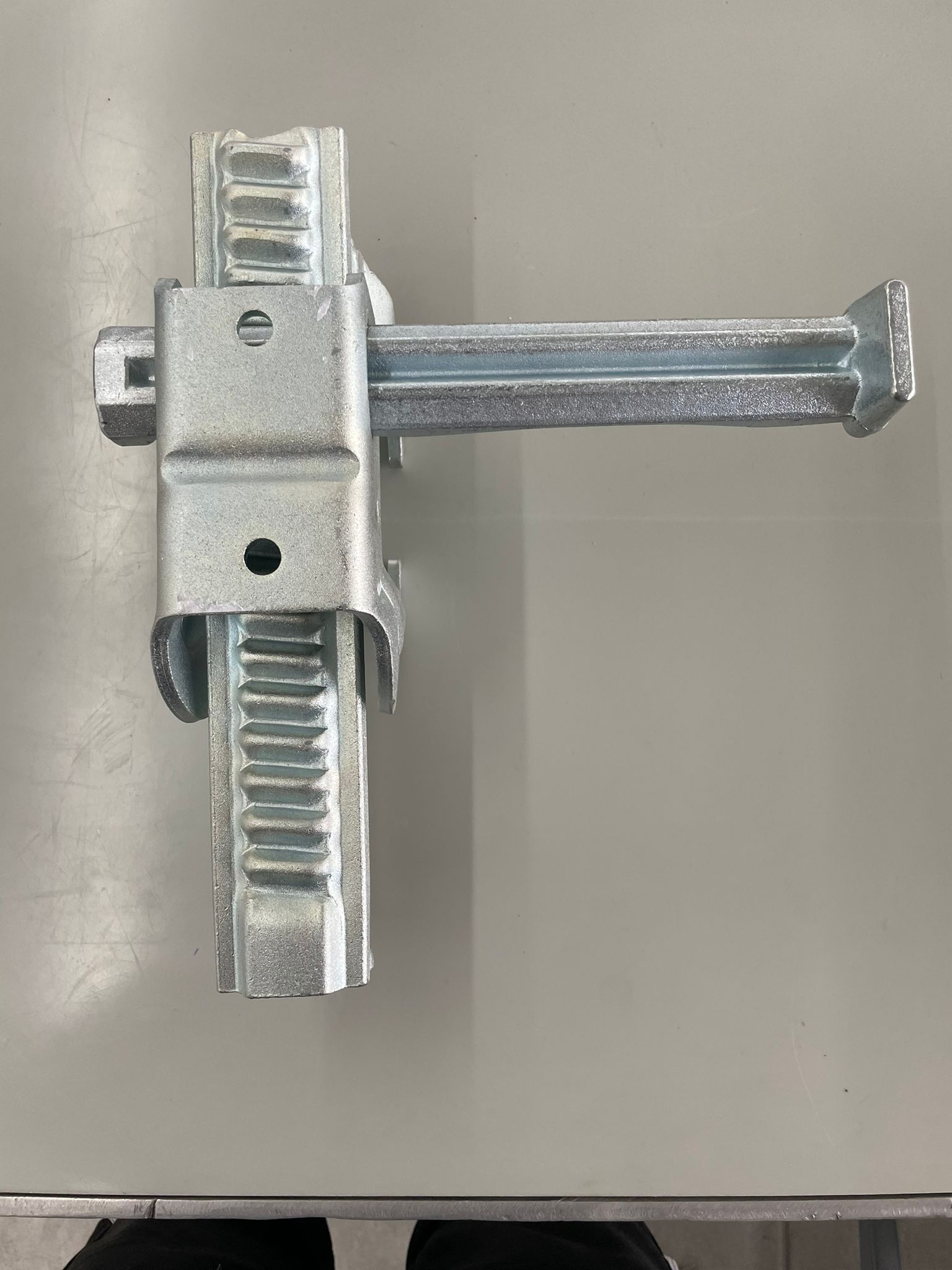 Peri Domino DRS Schloss