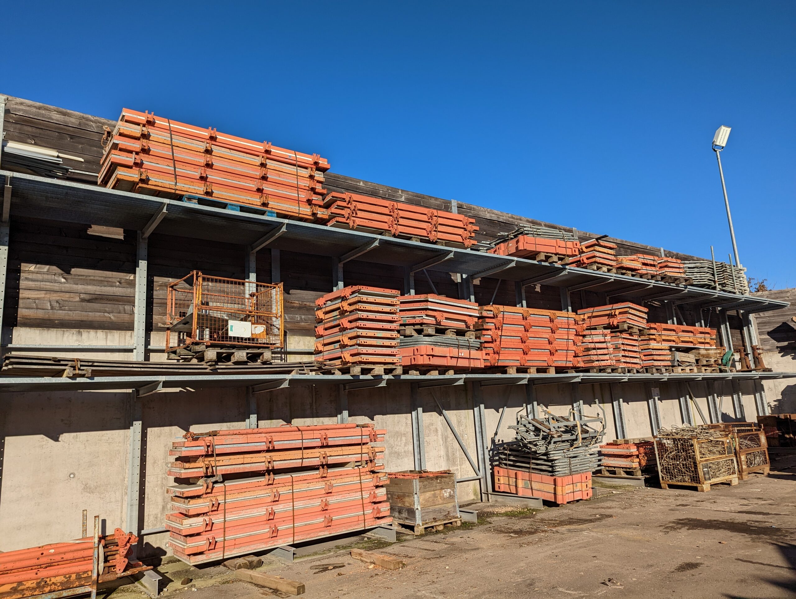 Peri Quattro Säulenschalung – Bild 5