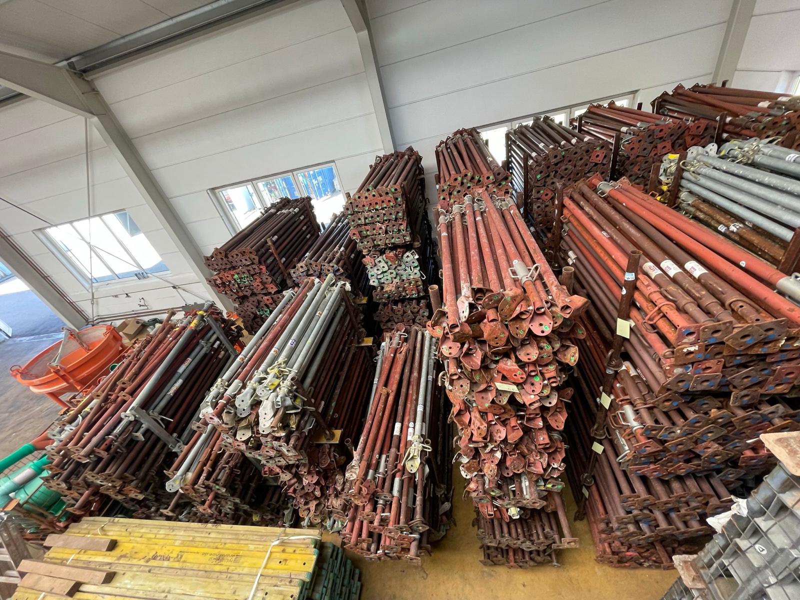 painted supports 3,50m + 4,00m - Image 7