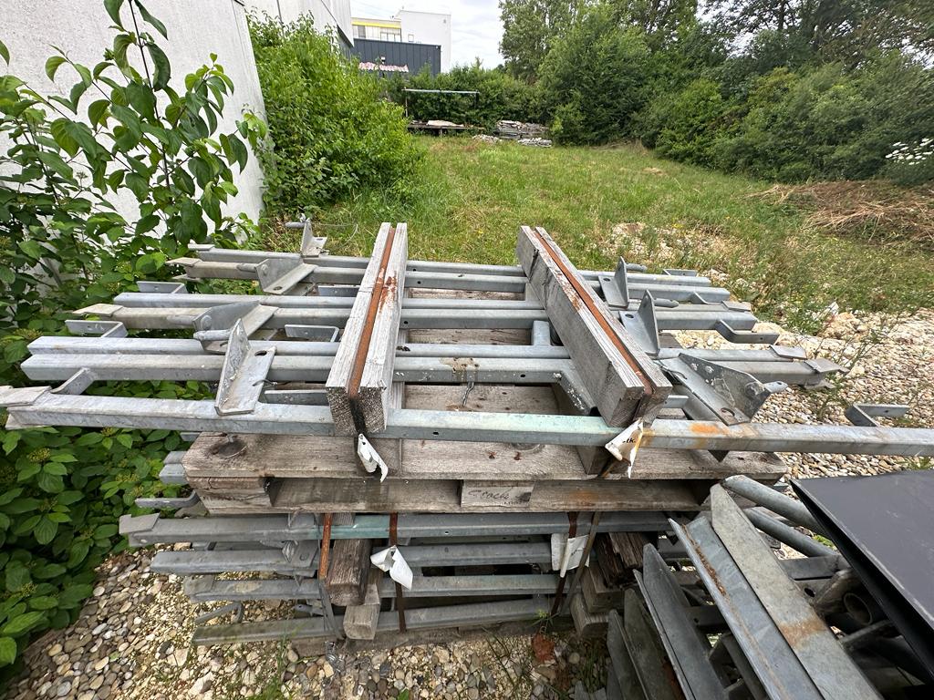 Hünnebeck Manto counter post - Image 2