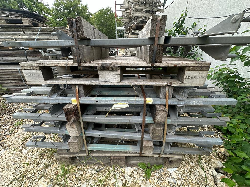 Hünnebeck Manto counter post