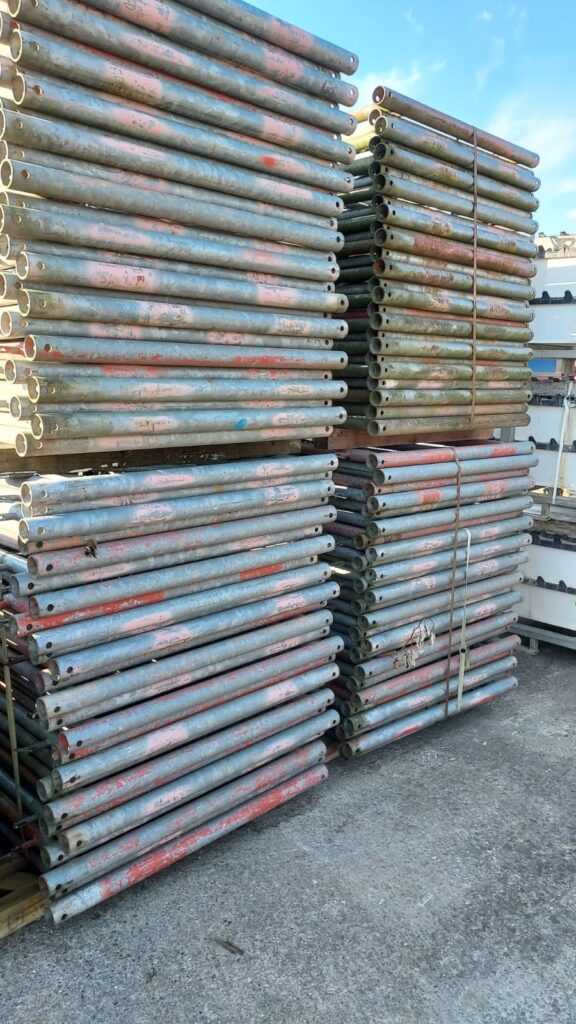 Peri PD 8 Stacking Tower - JH - ITC GmbH