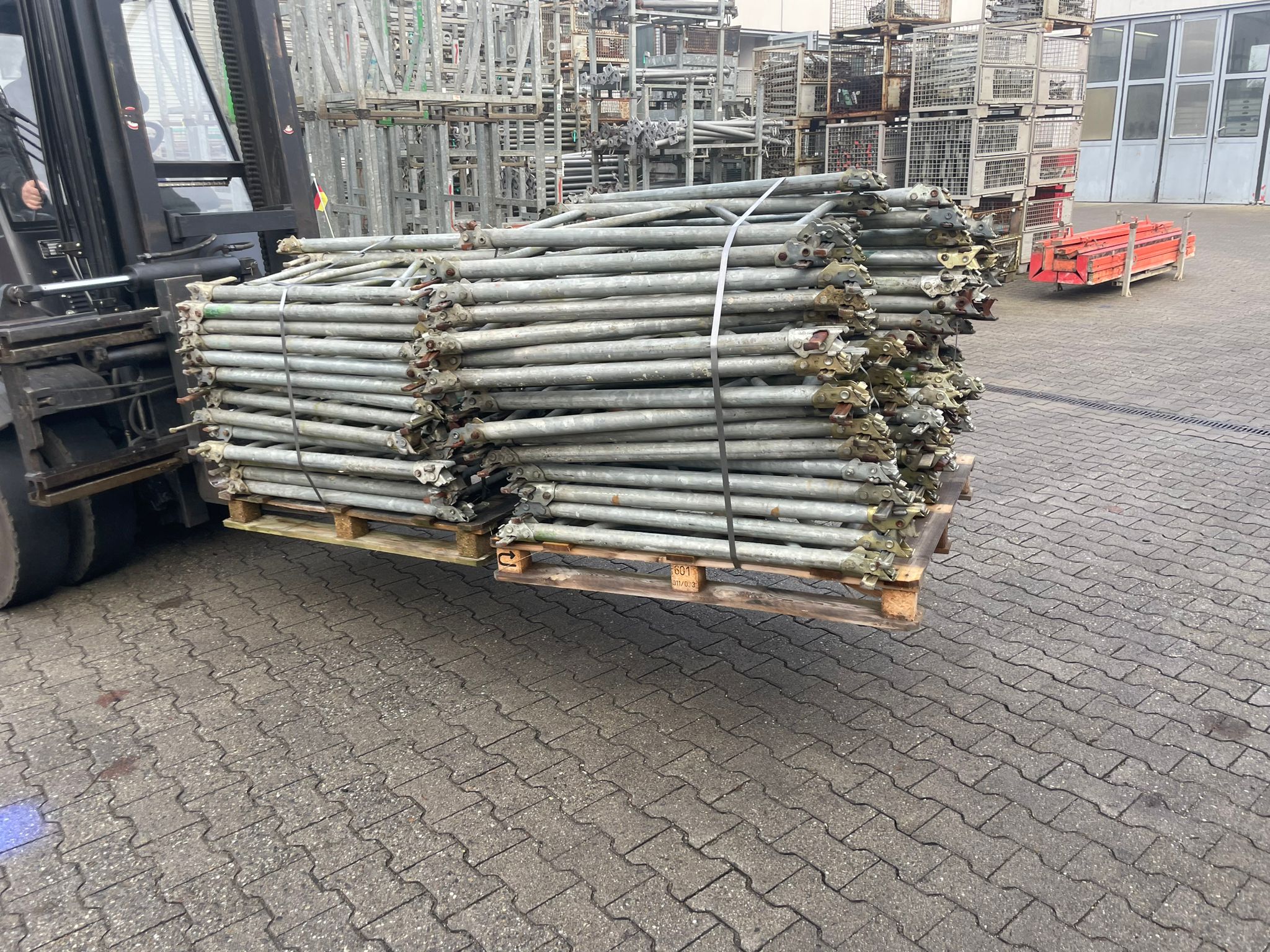 Peri MRK 120 - Image 3