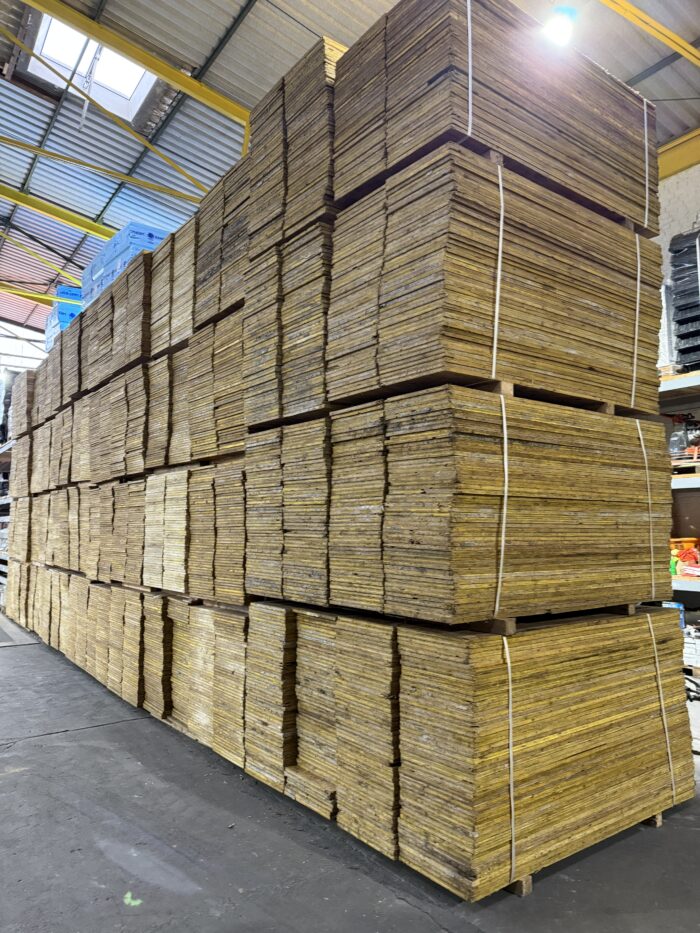 6.000 m² - brûlé Panneaux de coffrage 21mm - 2,00m x 0,50m