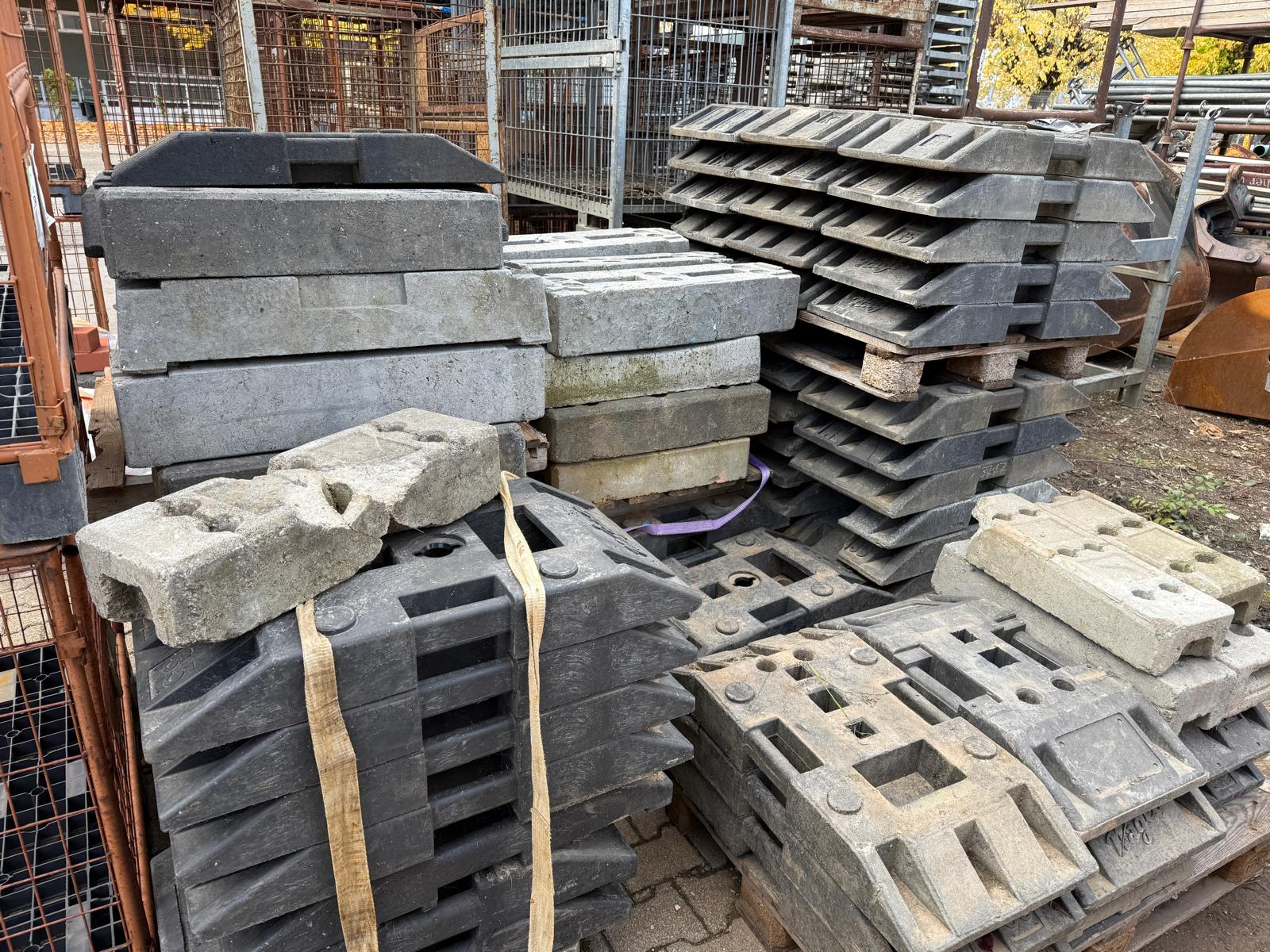 Strassenabsperrungen - Plastik – Bild 5