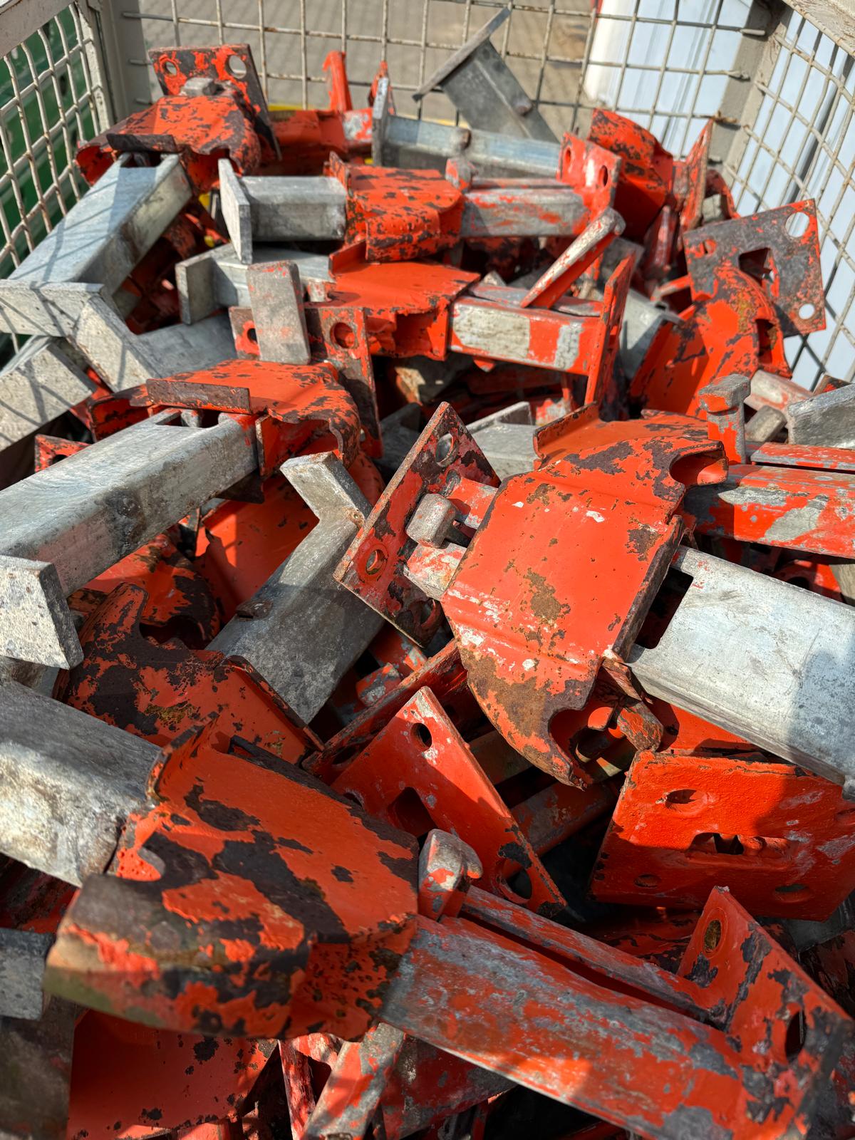 Peri Modul Deckenschalung -Fallköpfe